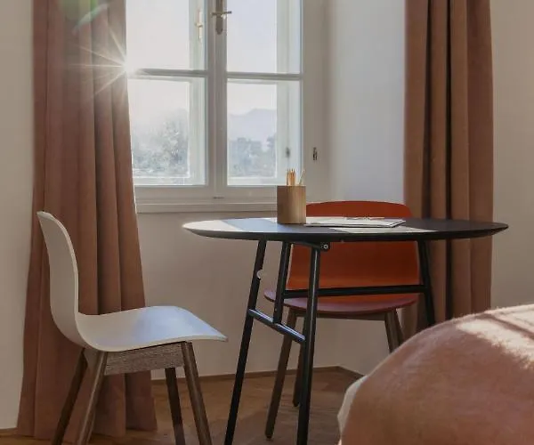 Marktbar - Boutique Апарт-готель Інсбрук